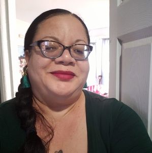 Meet your Posher, Diana